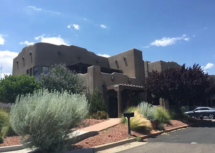 Hotel Southwest At 3*