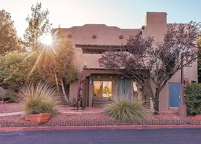 Hotel Southwest At 3*